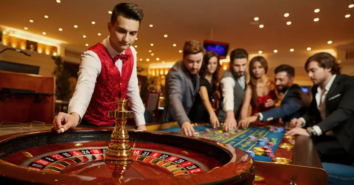 CasinoSupply-319681-roulette-wheel-croupier-blogba